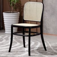 Chaises de salle à manger en rotin et bois modernes en gros pour la décoration intérieure et les événements - Chaise Hoffman durable