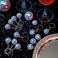 Vente en gros de nouveaux jouets décoratifs de Noël pour enfants : porte-clés avec boule à facettes laser miroir