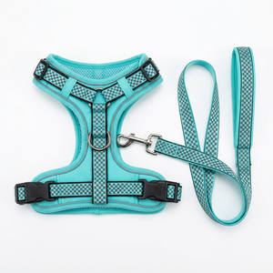 Harnais pour chien en maille réfléchissante, respirant, anti-traction, à enfiler, laisse pour chiot, réglable, maille douce réfléchissante pour chiens de petite et moyenne taille - Product Image 3