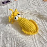 Poupées en peluche faites à la main au crochet, requins et méduses tricotés, jouets animaux marins mignons de dessin animé, porte-clés en peluche, pendentif pour sac à main, porte-clés