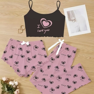 ชุดนอนผู้หญิงแบบสามชิ้น กางเกงขาสั้น ลายการ์ตูน สายเดี่ยว เสื้อผ้าใส่ในบ้าน เนื้อผ้านุ่ม ระบายอากาศได้ดี - Product Image 3