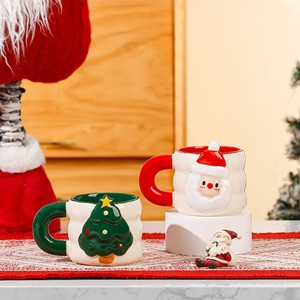 Tasse en céramique décorative pour Noël, ambiance de Noël, arbre de Noël, Père Noël, cadeau pour la maison - Product Image 3