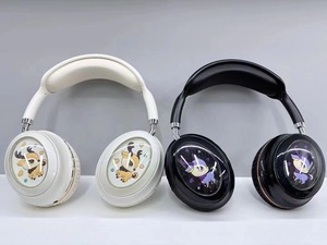 Auriculares estéreo inalámbricos RGB Auriculares BT Patrón de dibujos animados Logo Auriculares personalizados para deportes Música Juegos Trabajo y <span class=keywords><strong>Gaiming</strong></span> - Product Image 4