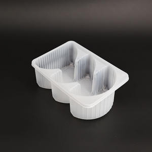 Boîtes d'emballage alimentaire rectangulaires en PP de qualité supérieure pour le stockage des aliments congelés, épaisseur et impression de logo personnalisables - Product Image 3