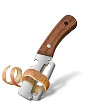 Multifunctionele handmatige metalen groenteschiller met roestvrijstalen mes voor gebruik in de keuken, geschikt voor aardappelen, fruit, groenten en wintermeloen.