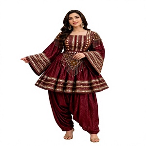 Vestido maxi de terciopelo granate con bordados y pedrería, manga murciélago, estilo bohemio, corte holgado, para fiesta. - Product Image 2