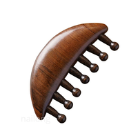Peigne de massage en bois à dents larges en bois de santal couleur naturelle pour la croissance des cheveux, le soin fascial et le Gua Sha crânien