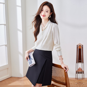 Blus kerah warna polos wanita, kemeja kemeja putih lengan panjang leher-v untuk perempuan - Product Image 3