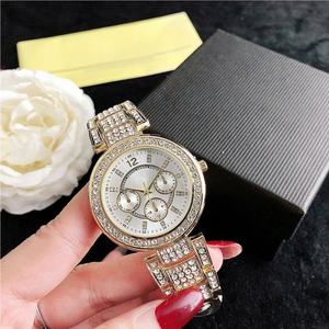 Reloj de Cuarzo para Mujer 2023 con Brazalete de Diamantes y Correa de Acero - Product Image 4