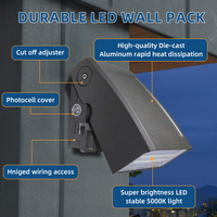 Applique murale LED carrée en alliage d'aluminium à intensité variable, diffuseur en polycarbonate, 100-277V, homologuée ETL, étanche IP65, usage commercial