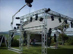 Exhibición de armazón de aluminio para eventos para ferias comerciales y escenarios de conciertos para sistemas de techo de iluminación de escenario - Product Image 6