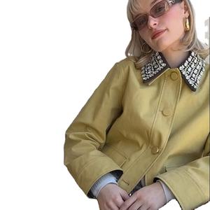 Veste décontractée pour femme, personnalisable, faite main, en laine, coupe-vent, à bouton unique, col rabattu orné de diamants, de fabrication artisanale - Product Image 1