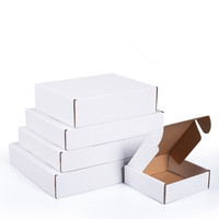 Witte golfkartonnen mappen van gerecycled materiaal, met sponsvoering, matte laminatie, embossing, aanpasbaar voor fruit, voer en meel.