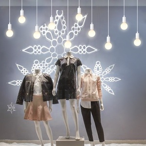 Escalera moderna, barra de mostrador, tienda de ropa, ventana de exhibición, lámpara colgante minimalista de varios cabezales personalizada, lámpara de araña de techo - Product Image 2