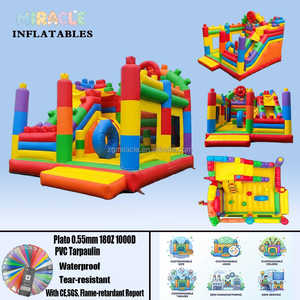 Château gonflable commercial à thème blocs arc-en-ciel avec toboggan à obstacles pour fête d'enfants en extérieur - Product Image 2