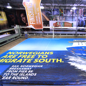 Impression <span class=keywords><strong>de</strong></span> bannières publicitaires en tissu graphique grand format OEM, publicité extérieure, événement, exposant, service d'impression <span class=keywords><strong>de</strong></span> bannières personnalisées - Product Image 2