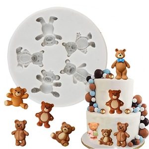 Cartoon Bear Silicone Mold For Chocolate Fondant Cake Decorations 5 Cavities Round Shape - Product Image 1