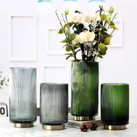 Vase en verre à anneaux en cuivre à rayures verticales colorées pour décorations de table de centres de table de mariage hydroponique