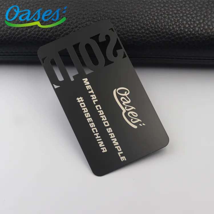 Lazer kesim ile lüks Premium kişiselleştirilmiş mat siyah Metal kartvizitler