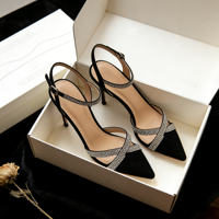 Boîte d'expédition en carton ondulé personnalisée pour chaussures à talons hauts, emballage pour la vente au détail et le commerce électronique, boîte durable