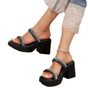 รองเท้าแตะรัดส้นแบบหนาประดับเพชรพลอย ส้นหนา รุ่นใหม่ล่าสุด สำหรับผู้หญิง ฤดูร้อน ดีไซน์หรูหรา ไซส์ใหญ่พิเศษ ส้นสูง - Product Image 5