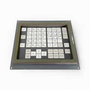 El teclado Fanuc original se <span class=keywords><strong>ha</strong></span> desmontado y probado, pero todavía hay algo de discusión. - Product Image 2