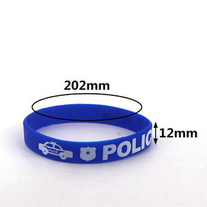 Pulsera de Silicona Azul con Estampado de POLICÍA para Niños, Ideal para Actividades Deportivas, Fabricada en Stock para Uso en Eventos - Product Image 4