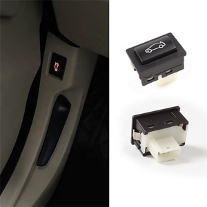 Botón de desbloqueo del interruptor del maletero trasero del coche al por mayor para <span class=keywords><strong>BMW</strong></span> F10 F11 F30 F35 F01 F02 E84 E90 <span class=keywords><strong>320i</strong></span> 325i 330i 520i 528i 530i - Product Image 3