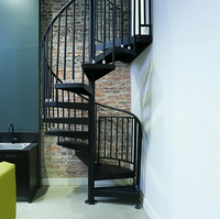 Escalier intérieur sur mesure Optima House, escalier moderne en spirale pour villa, escalier circulaire de luxe en fer forgé de Foshan