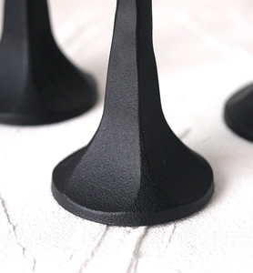 Juego <span class=keywords><strong>de</strong></span> 3 <span class=keywords><strong>Candelabros</strong></span> <span class=keywords><strong>de</strong></span> Hierro Negro Estilo Americano Vintage, Hechos a Mano, Ecológicos, <span class=keywords><strong>de</strong></span> Metal Dorado, <span class=keywords><strong>para</strong></span> Comedor, Sala <span class=keywords><strong>de</strong></span> Estar, Navidad - Product Image 5