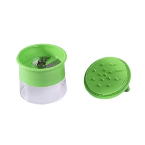 Wholesale Multifunctional Spiral Grater Wipes Single-Layer Planer Kitchen Vegetable Cutter for Carrots ABS Material Everyday Use - Product Image 3