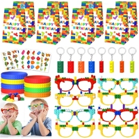 Bausteine Spielzeug Silikon-Armbänder Brillen Schlüsselanhänger Tattoo-Aufkleber Geschenkset für Partys mit Papiertüten