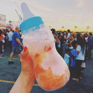 Biberón de 1L/2L/3L para Sesiones Fotográficas, con Tapa y Pajita, Apto para Alimentos, para Bebidas y Jugos, Ideal para Instagram - Product Image 2