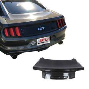 Tapa de Maletero de Fibra de Carbono 3K Estilo OEM para Mustang 2015+ de <span class=keywords><strong>Carfly</strong></span> Carbon - Actualización Ligera con Fijación por Tornillos - Product Image 1