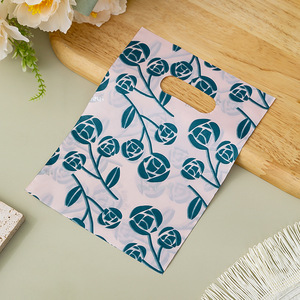 Bolsas de Plástico Rosa con Lazo y Estampado HOYO, Bolsas con Asa Troquelada con Decoración de Corazón para Tiendas Minoristas y Boutiques - Product Image 3