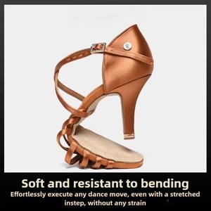 أحذية رقص لاتيني من فيني ستايل - أحذية تدريب نسائية أصلية بكعب على شكل حرف U، نعل مرن ومريح للتدريب والامتحانات - Product Image 5