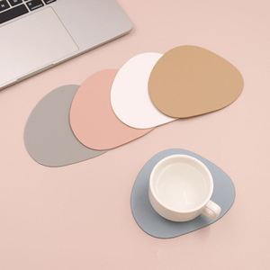Sous-verre créatif en cuir PU, style concis, imperméable, antidérapant, cadeau idéal pour un ami – Vente chaude - Product Image 1