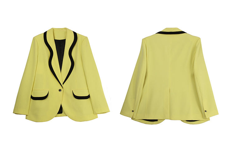 สีเหลือง