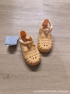 Jht mùa hè nổ <span class=keywords><strong>Igor</strong></span> chàng trai cô gái Rome trẻ em 11 màu Frosted bề mặt tại chỗ chơi với nước giày slip-on ngoài trời PVC - Product Image 6