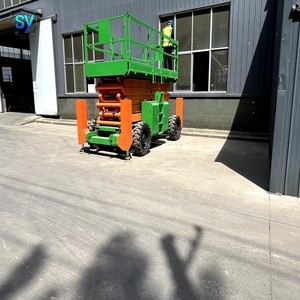 Plateforme de travail élévatrice <span class=keywords><strong>mobile</strong></span> à ciseaux tout-terrain, alimentée au diesel/à batterie, hauteur de travail 22 m, certifiée CE pour ponts - Product Image 4