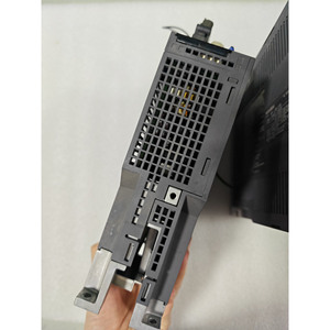 Unidad MR-J3W-22B Usada en Buen Estado MR-J3W-22B Unidad MR-J3W-22B Usada en Buen Estado MR-J3W-22B - Product Image 5