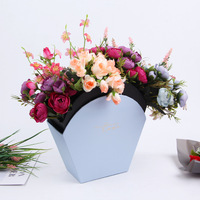 2021 tendance Produit Préservé Fleur Panier Boîtes Bouquet Artisanat Cas Offres Spéciales Pliable Boîte D'emballage En Papier