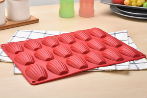 Vente chaude 18 cavités Mini gâteau au fromage industriel <span class=keywords><strong>Pop</strong></span> Pan coquille forme plateaux en silicone pour faire des outils de gâteau à gâteau Madeleine - Product Image 4