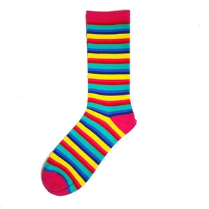 Vente en gros <span class=keywords><strong>Chaussettes</strong></span> décontractées unisexes en coton Funky Nouveauté Bouledogue français Arc-en-ciel à motifs pour hommes femmes Unisexe pour la saison d'automne - Product Image 4