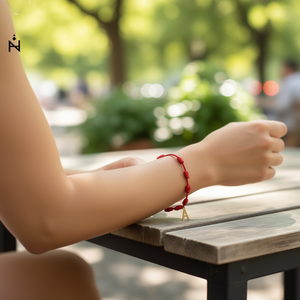 Bracelet à sept nœuds en acier inoxydable avec breloque lettre A pour femme, bijoux tendance - Product Image 3