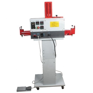 Machine de pulvérisation automatique de colle thermofusible pour la fabrication de chaussures - Product Image 6