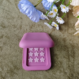 おしゃれなニキビスポットトリートメントパッチ ハイドロコロイド 4枚入り 星型 全肌質対応 3年間使用可能 ティーン向け - Product Image 2