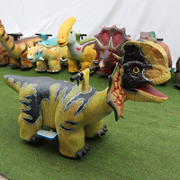 Trottinette Électrique Dinosaure Personnalisée pour Enfants, Siège Sûr, Idéale pour Location en Aire de Jeux Intérieure/Extérieure
