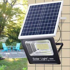 500W 600W โปรเจคเตอร์Lampeกลางแจ้งพลังงานแสงอาทิตย์โปรเจคเตอร์ 100W 200W 300Wกันน้ําMarine ABSพลังงานแสงอาทิตย์ไฟLEDน้ําท่วม 300W