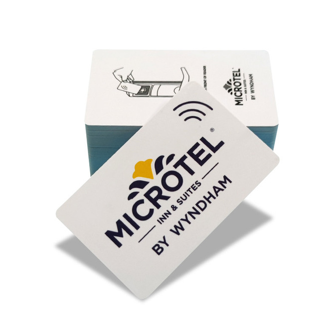Customized 13.56mhz/125khz T5577 TK4100 Smart Chip RFID NFC Hotel Key Card for Access Control